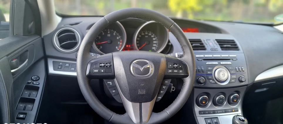 Mazda 3 cena 22400 przebieg: 179000, rok produkcji 2009 z Łódź małe 301